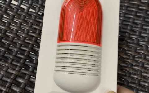 声光报警器的结构以及原理